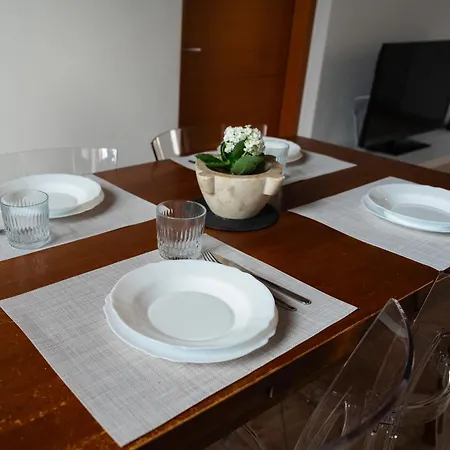 Seaview House Free Parking & Private Garden