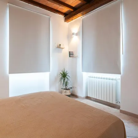 Seaview House Free Parking & Private Garden *